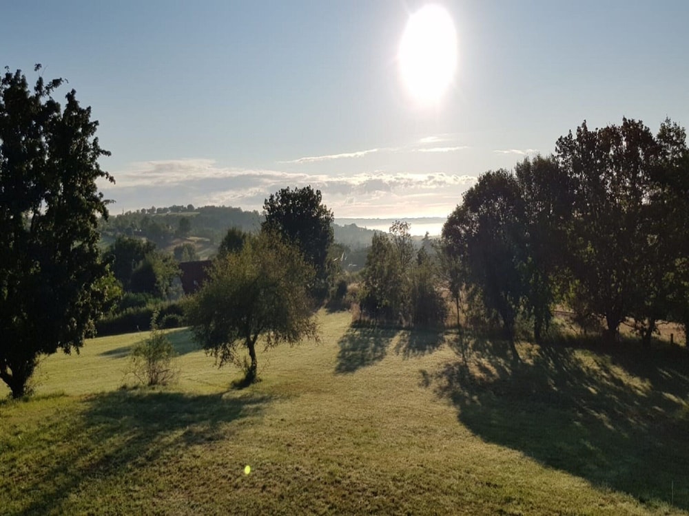Holiday Home in Dordogne With Pool & Bubble Bath