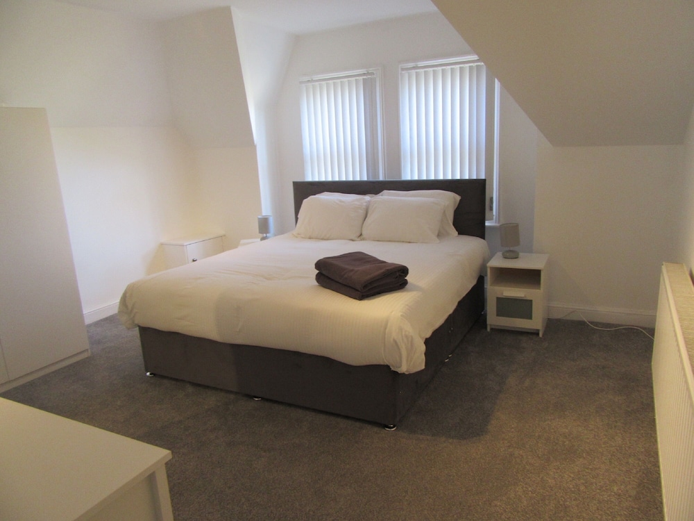 No 6 at 19 Ivanhoe - 2 Bed Sefton Park
