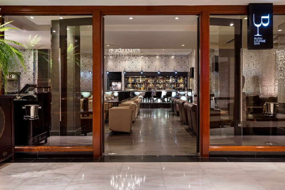 Hayes Vacations - Radisson Blu Hotel, London Heathrow - Property Image 12