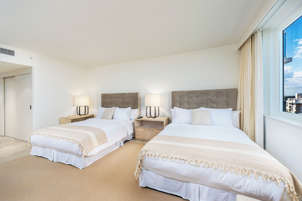 Luxury Vacation Rentals at 1 Hotel & Homes by LRMB