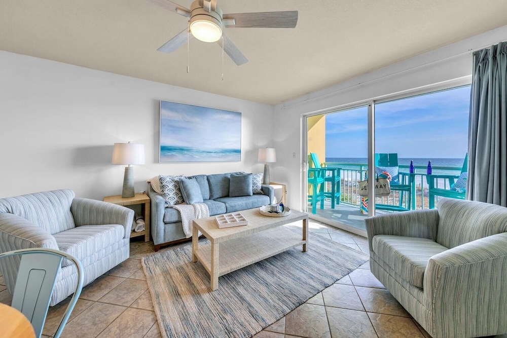 Pelican Isle 211- Sugar Sands Retreat