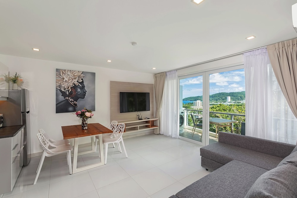 Karon Butterfly Condominium Phuket