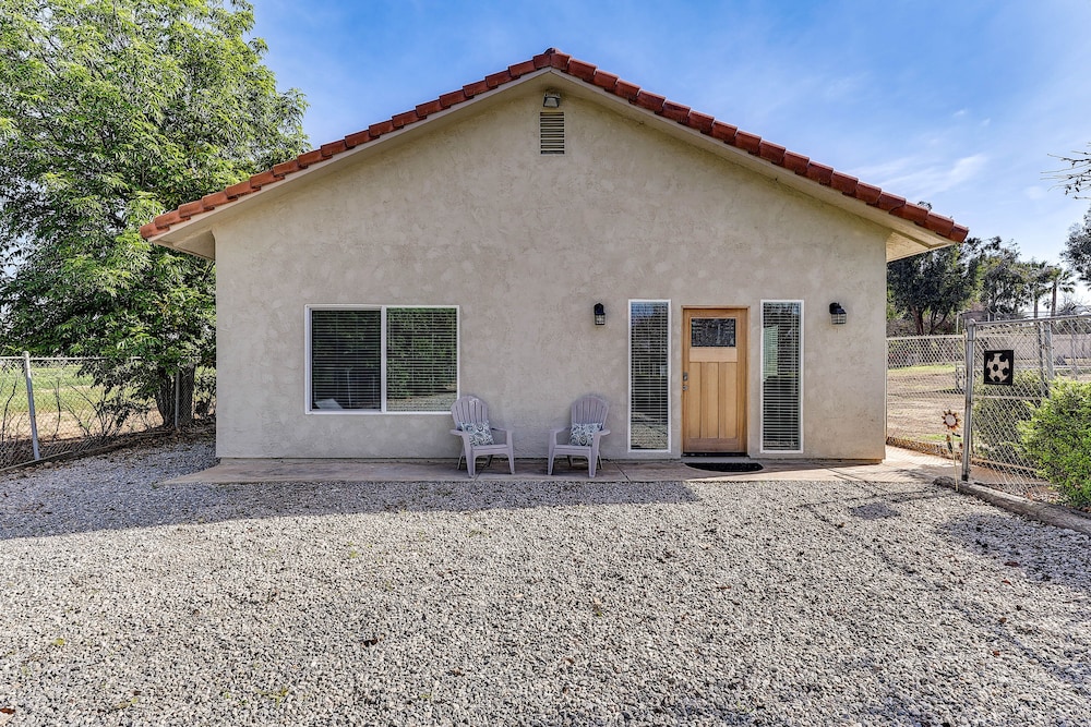 Peaceful Riverside Home w/ Patio, 7 Mi to Downtown