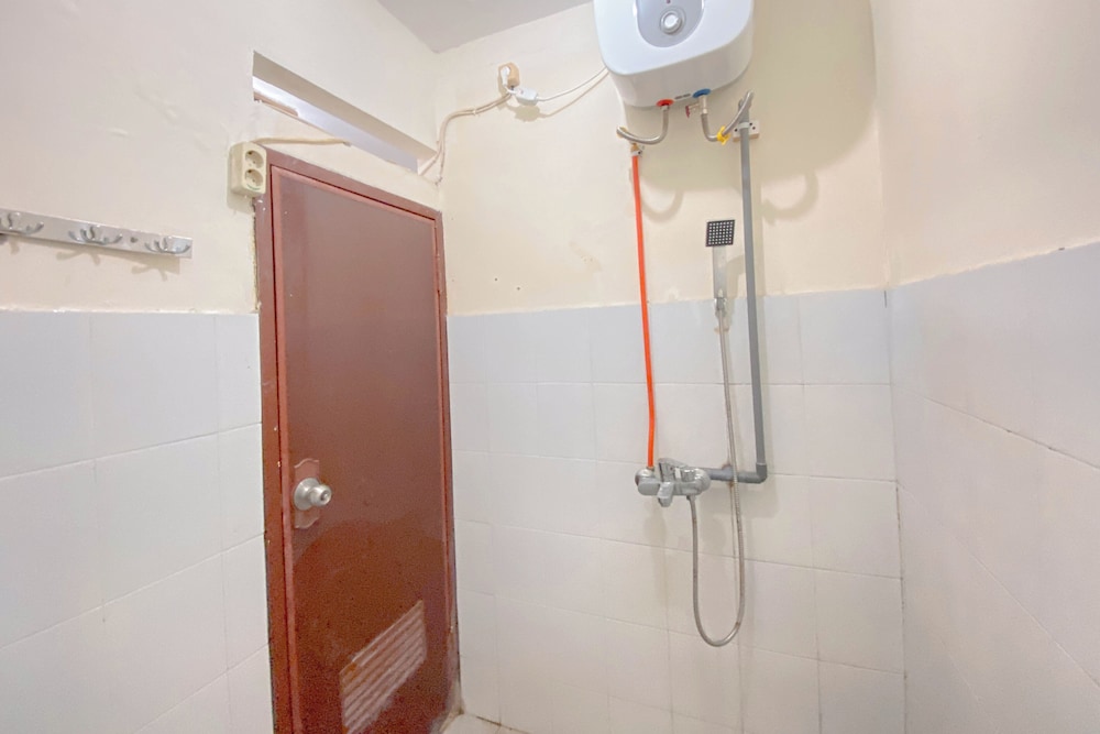 Comfy Studio at Gateway Ahmad Yani Cicadas Apartment