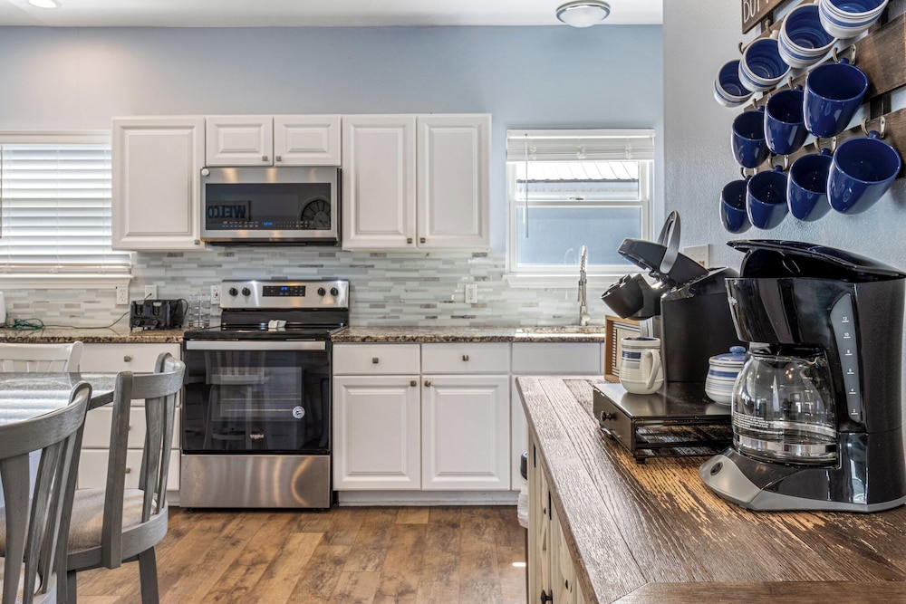 Poseidon Palace by Southern Vacation Rentals