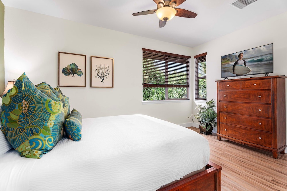 Updated Unit - Perfect Location - Vrkcv