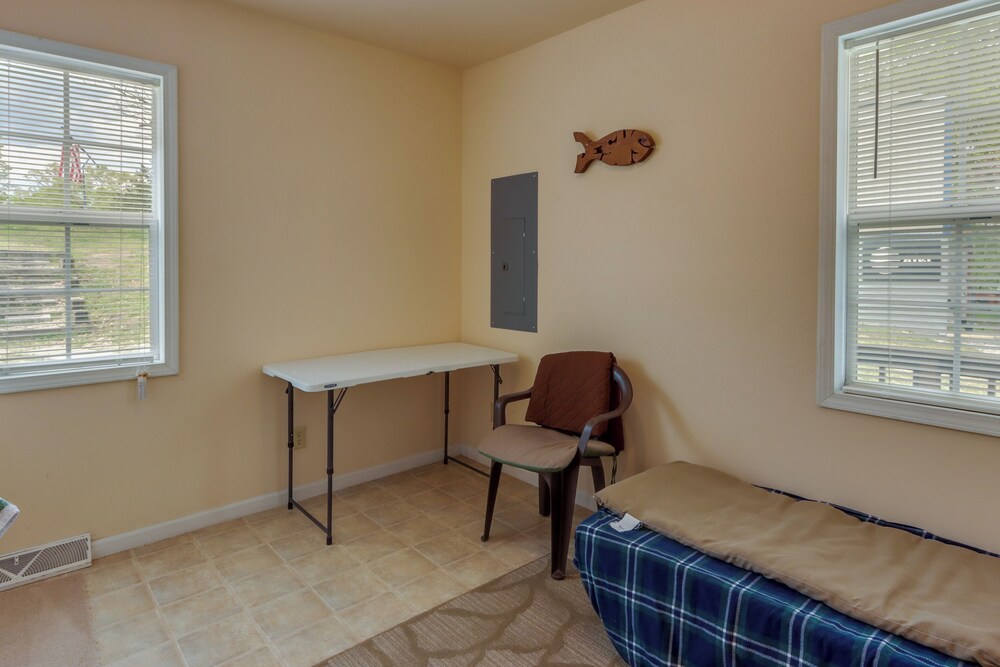 Lake of the Ozarks Vacation Rental w/ Boat Dock!