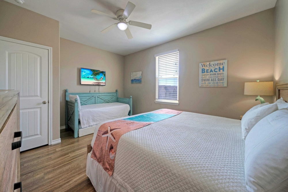 The Beautiful Place by Avantstay Mins to Beach + Family-friendly Pool
