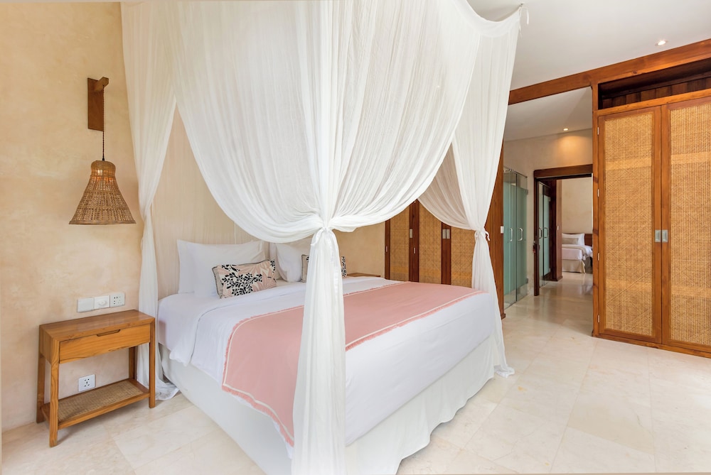 Alea Estate by Villa Finder