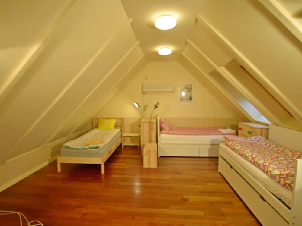 Tasteful Villa on the Polish Coast in Beautiful Nature, Lovely Garden, Sauna view 2