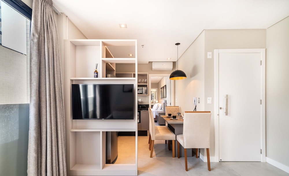 MHF III Apts Variados a 280m da Praia em Itapema