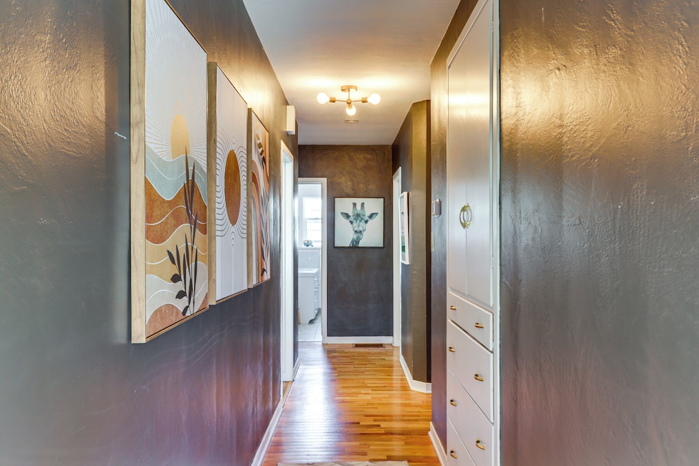 24 Mi to Slopes! Family Reno Home w/ Outdoor Oasis