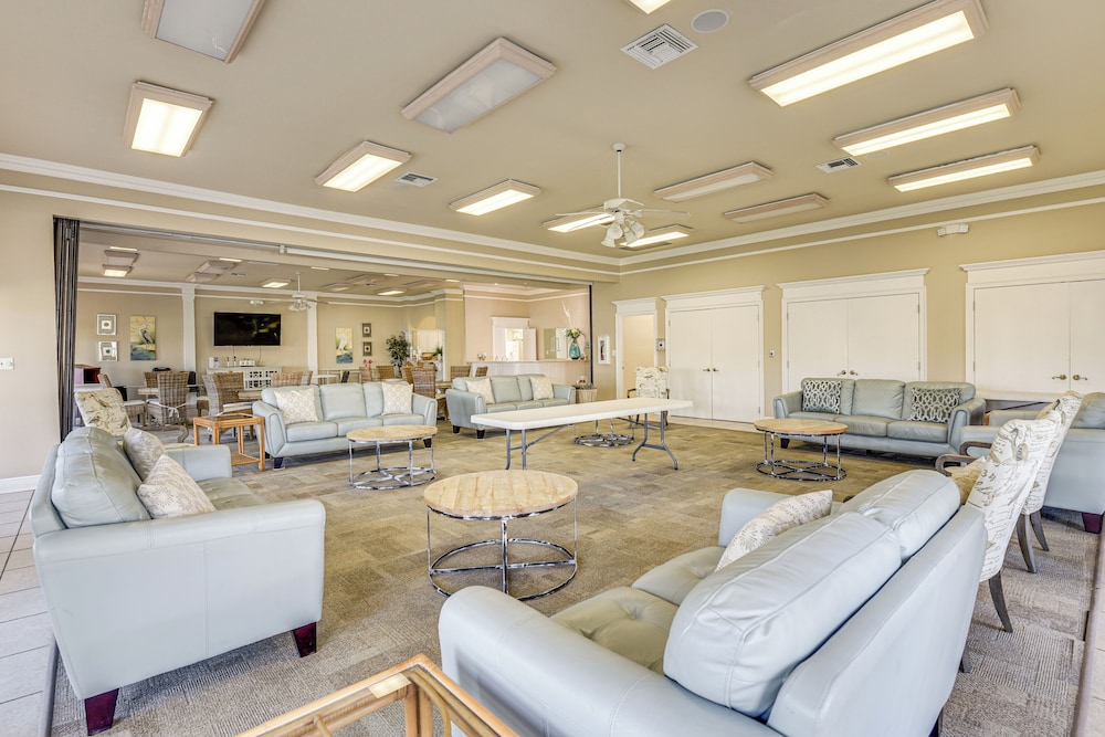 Steps to Beach: Oceanfront w/ Panoramic Gulf Views