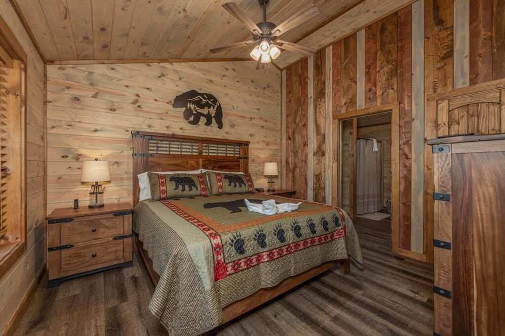 Rustic Dreamscapes in Gatlinburg