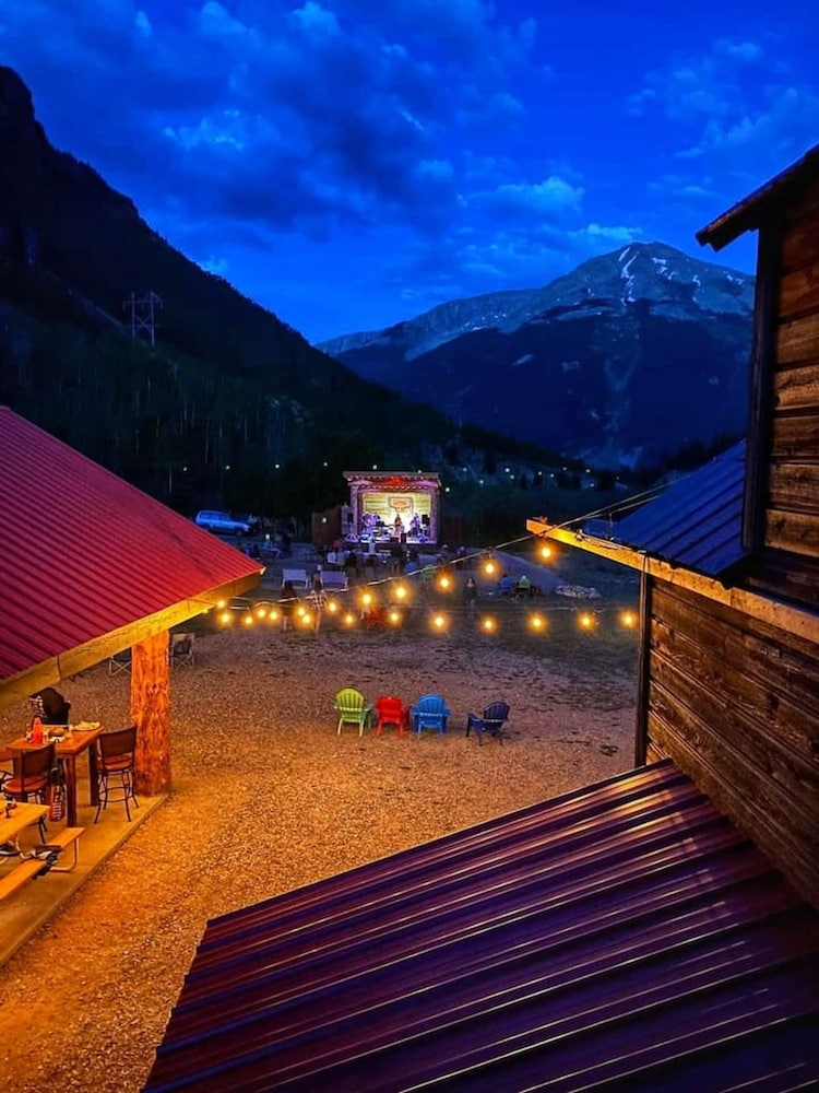 Columbine Roadhouse in Silverton