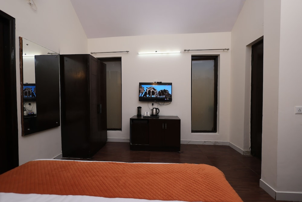 Chiraiya Resort and Hotels