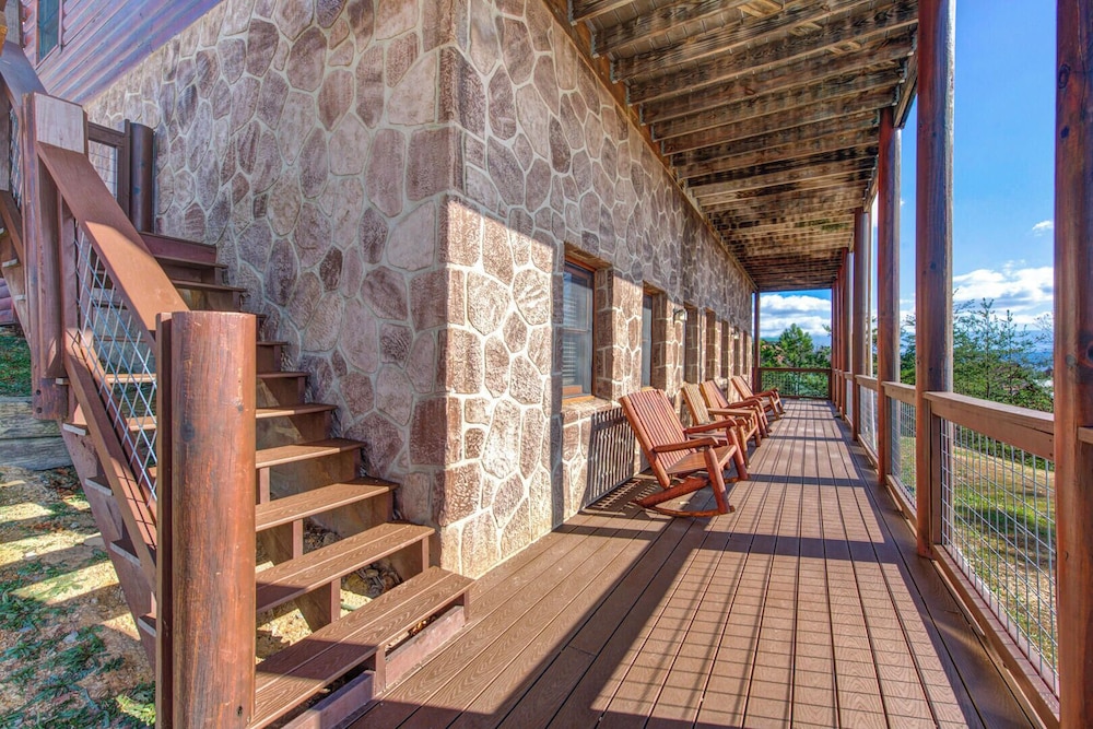 Heavenly Hideaway
