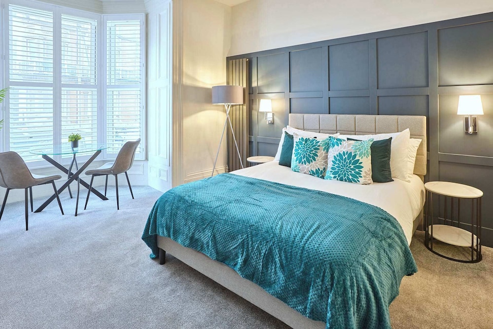 The Host Stay The Langley Hotel Apartment 2