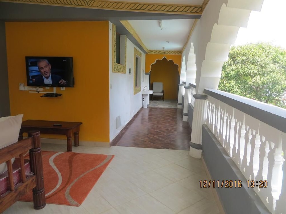 Villa Tuffah 3 Minutes Walk to the Beach Watamu view 4