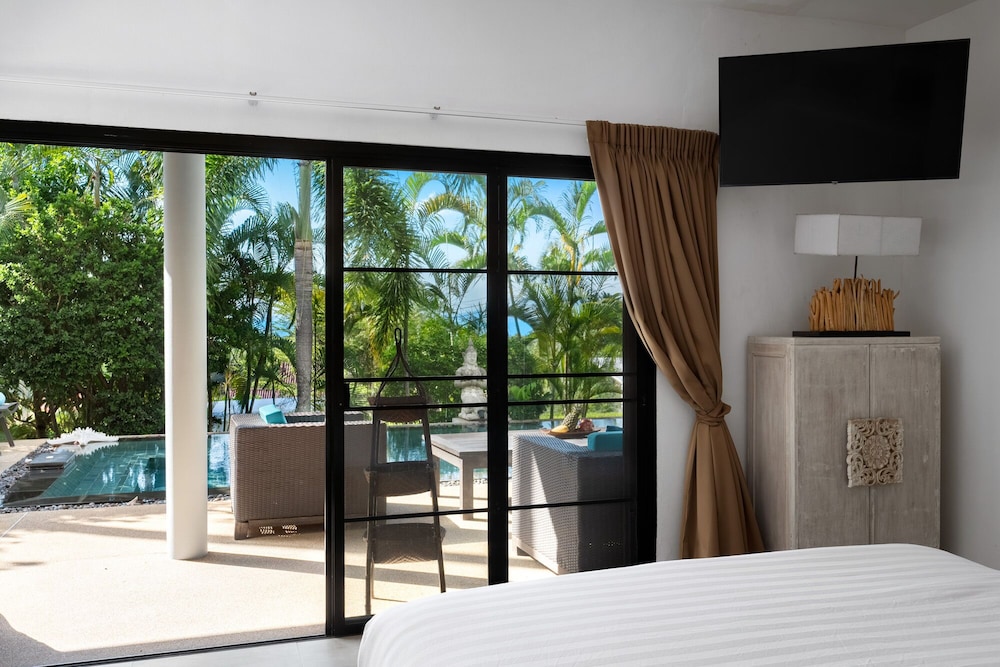 Stylish 3 Bedroom Pool Villa - KBR1 view 5