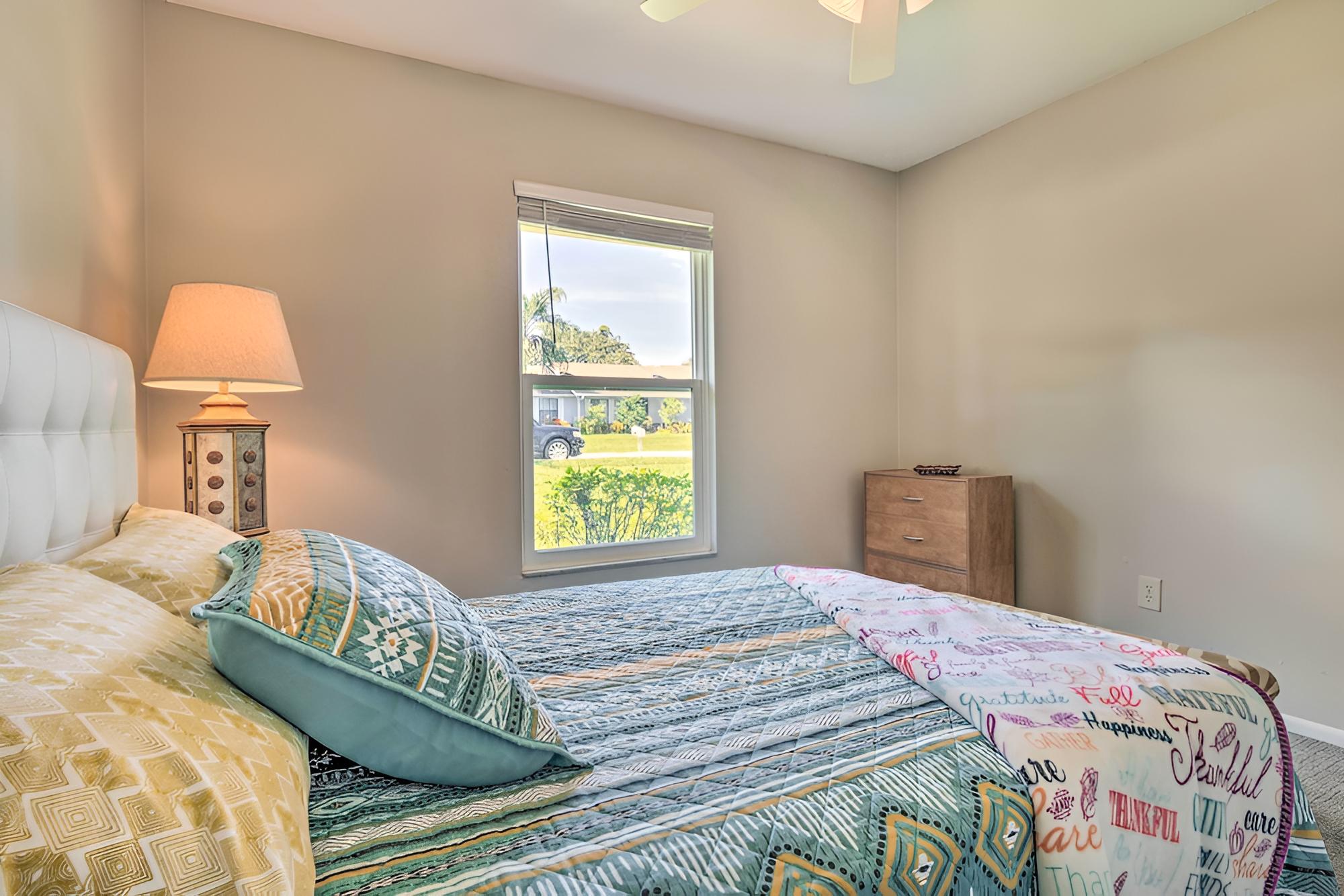 Family-friendly Home ~ 12 Mi to Disney + Universal