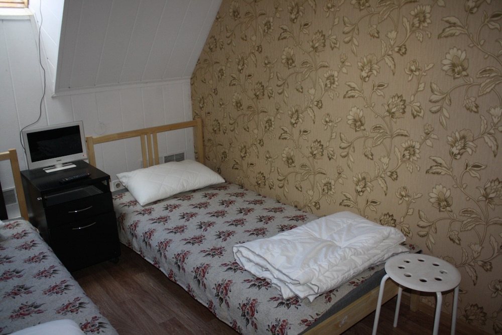 Photo 8