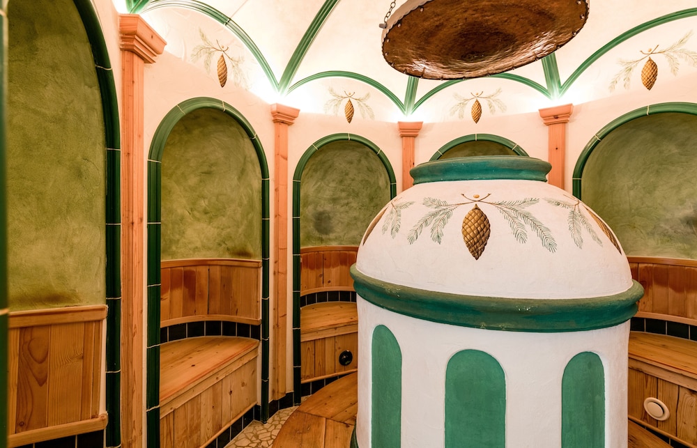 Wellnesshotel ...liebes Rot-Flüh