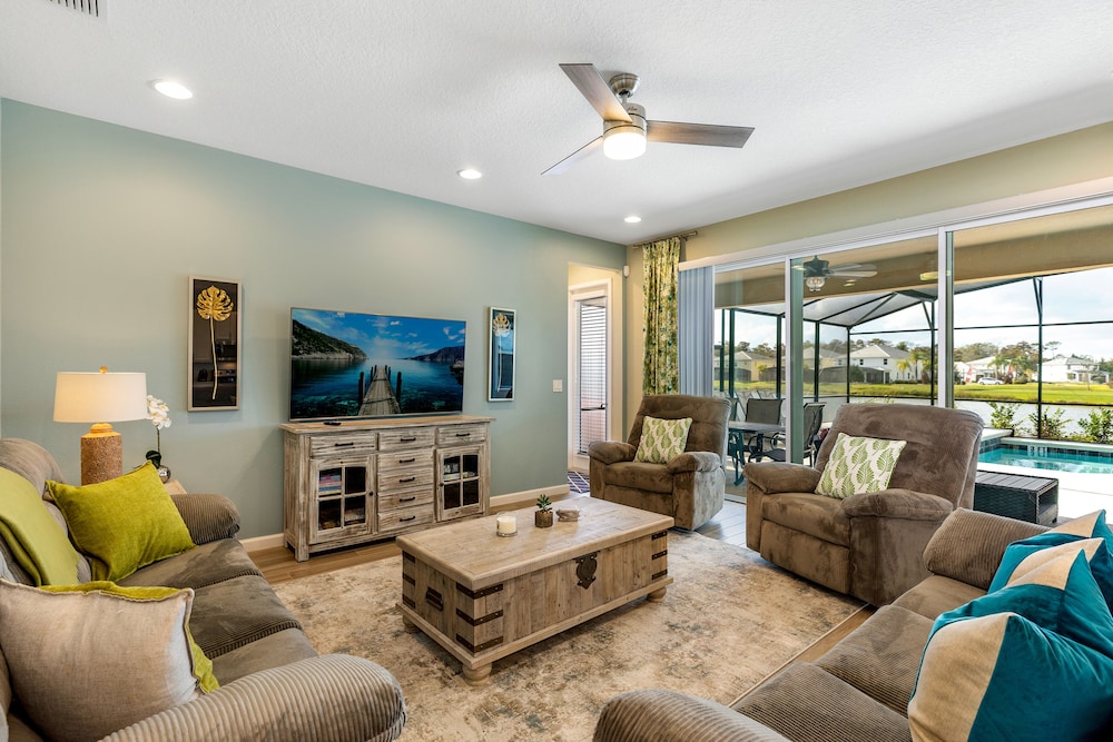 Lake Breeze 6 Bedrooms - Image 4