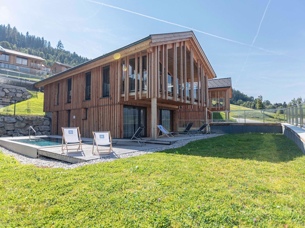 Superior Holiday Home With Sauna