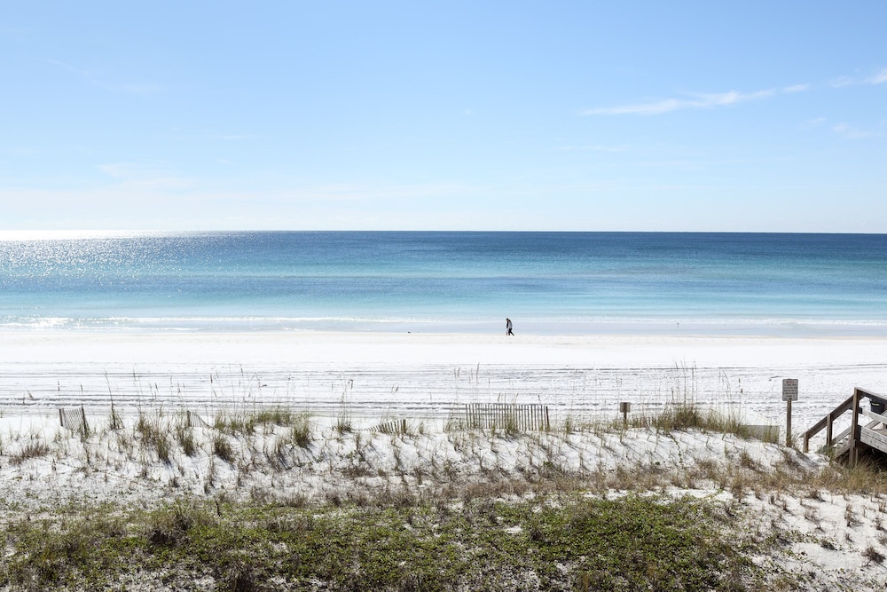Gulfside 302 by Brooks and Shorey Resorts