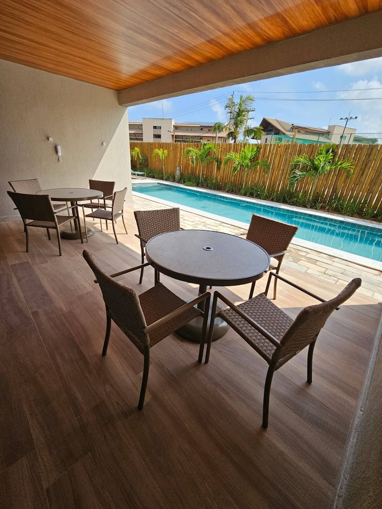 Brisa em Muro Alto - Flat na Praia