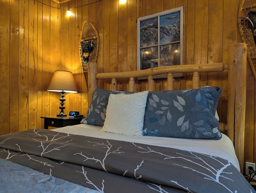 Feather Nest Inn