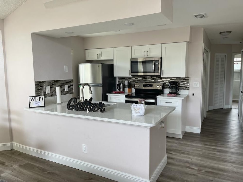 Family Premium 3BD Condo Apartment Near Disney Parks 3 view 5
