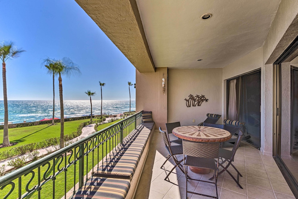 Walk to Beach: Oceanfront Rocky Point Condo view 5