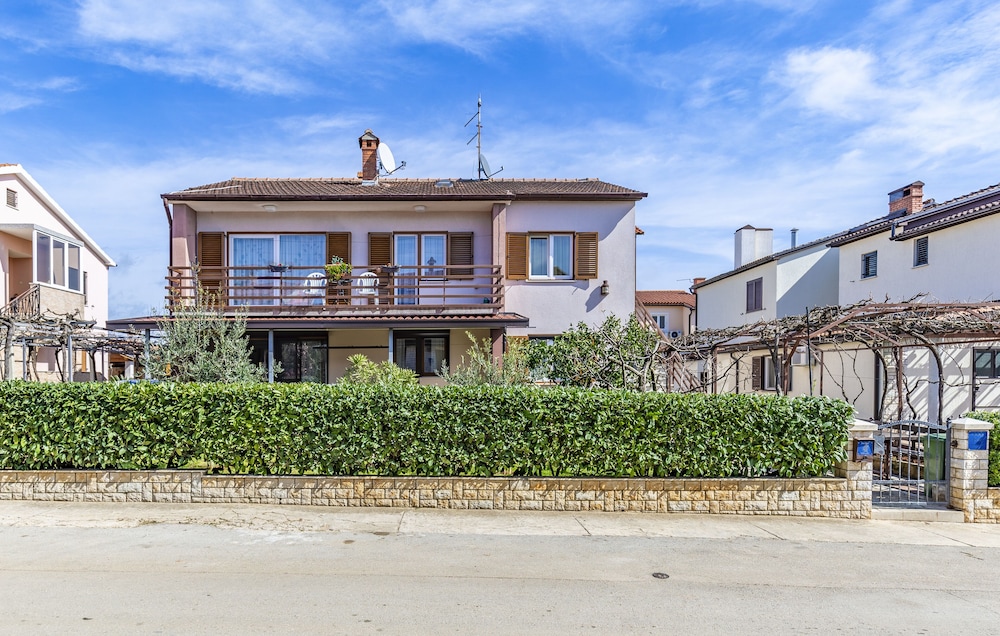 Spacious and Comfortable Apartment in Medulin, Croatia