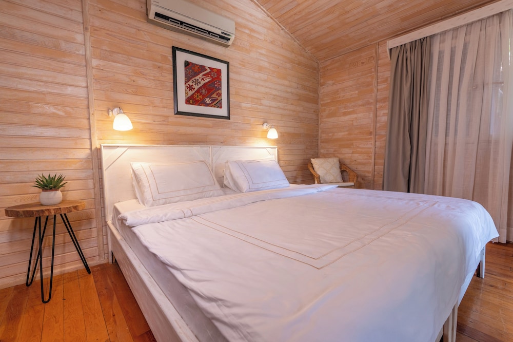 Alicra Otel Çıralı - Image 20