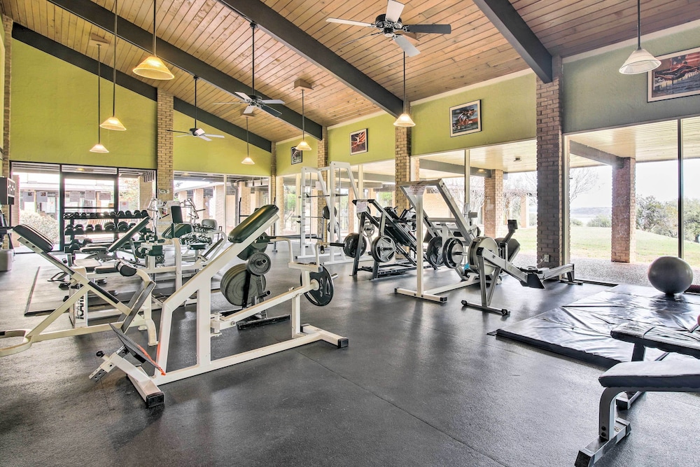 Lago Vista Townhome Near Lake Travis! - Property Image 2