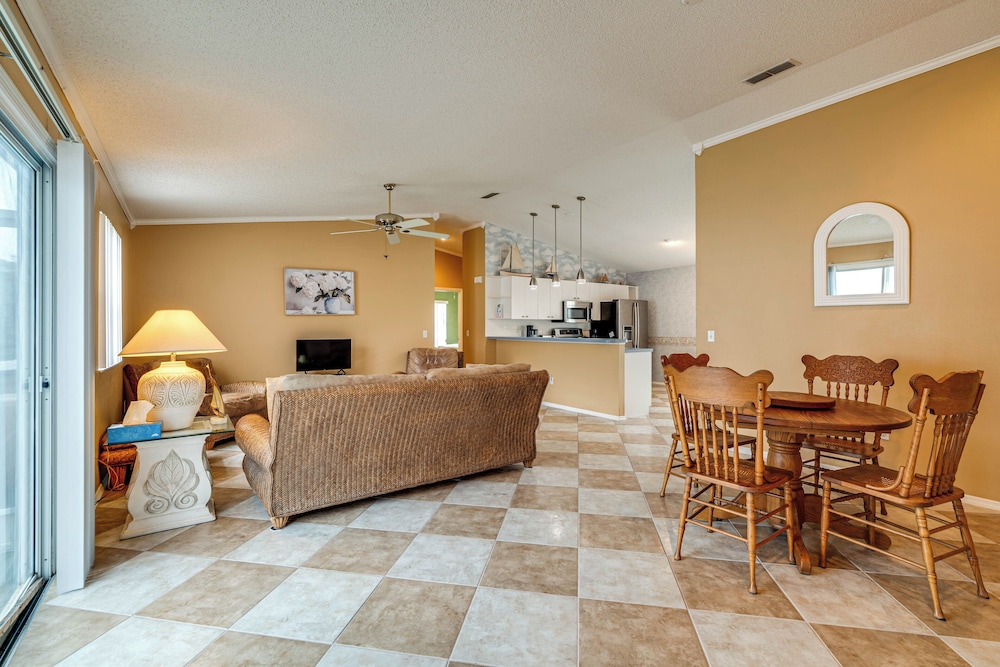 2 Mi to Golfing: Relaxing Retreat in The Villages