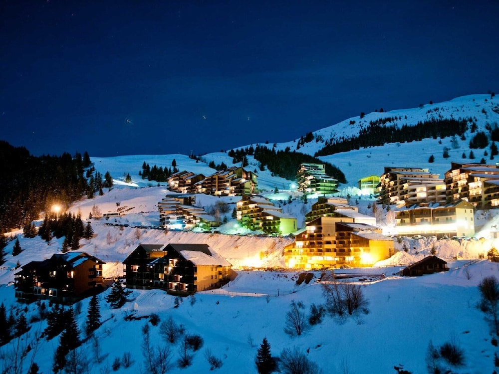 Chalet Apartment in Auris With Scenic Views