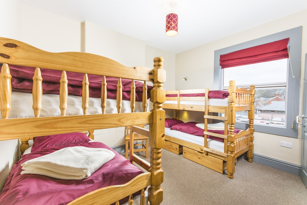 Llangollen Hostel view 4