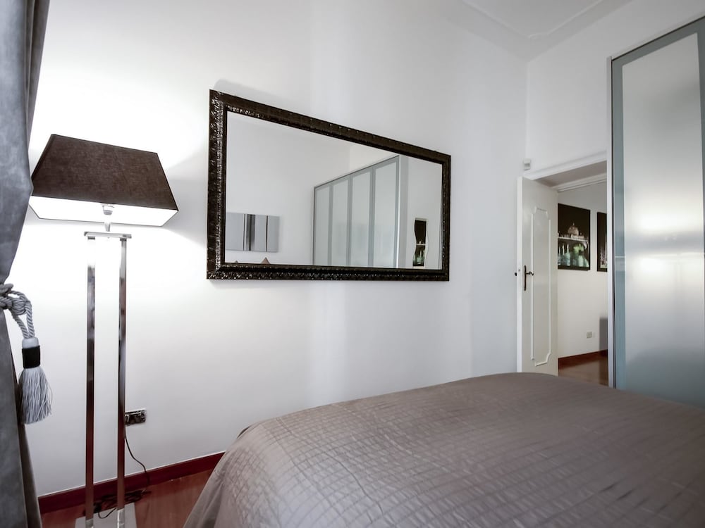 Banchi Apartment