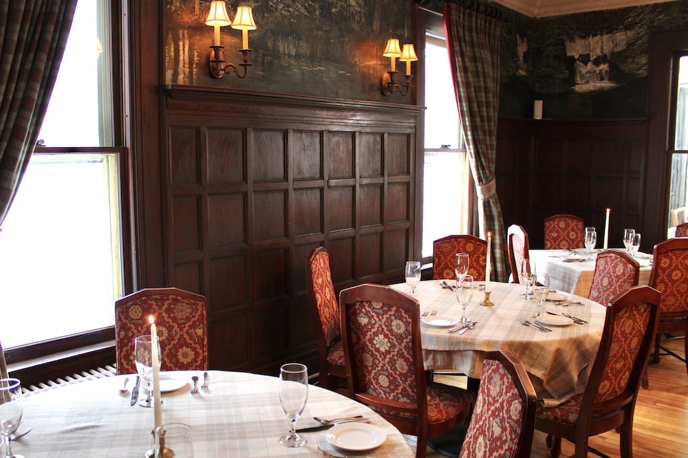The Interlaken Inn