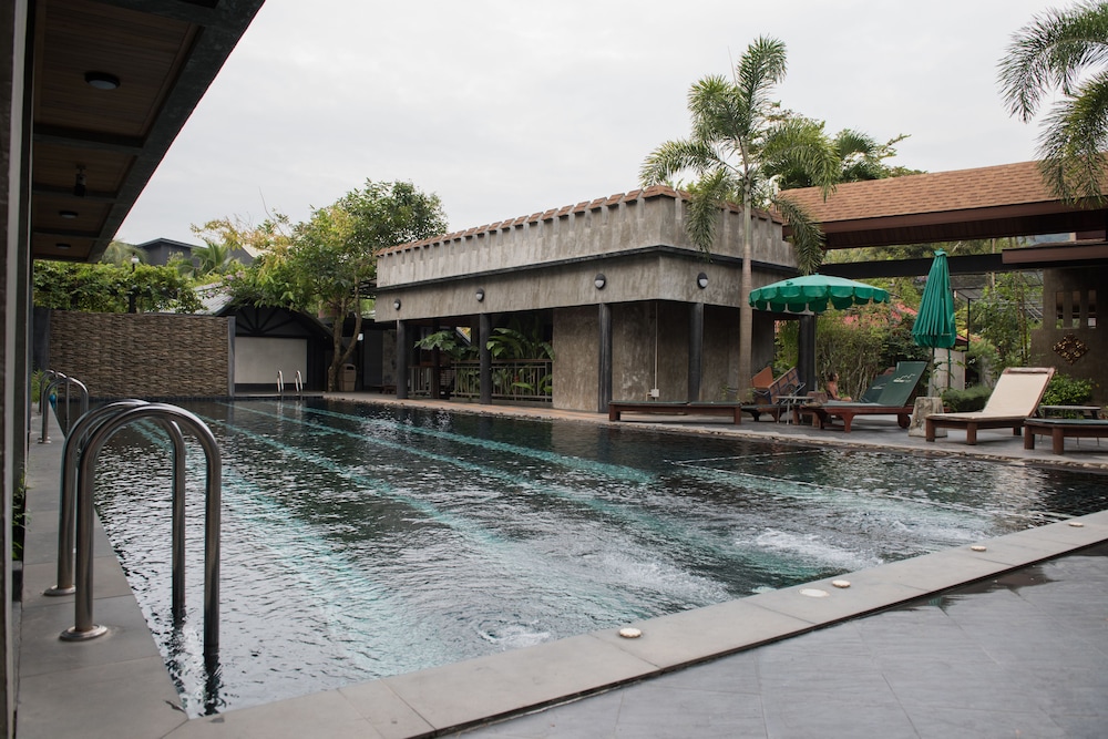 Green View Village Resort