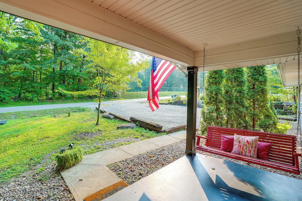 Otter Creek Rec Area On-site! Serene Family Home