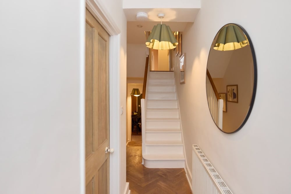 The Nunhead Place - Inviting 2bdr House With Garden