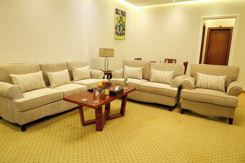 Best Day Hotel And Resorts