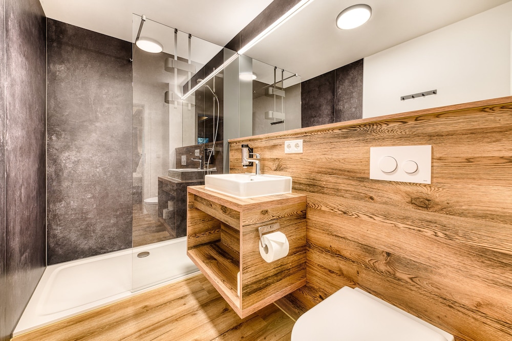 Brandnerhus Nr 15 - Balkon 3-zimmer Ferienwohnung