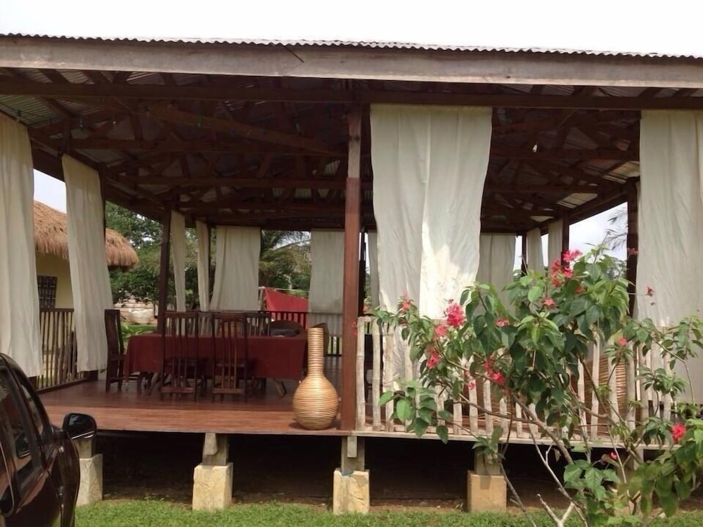 Eden Lodge Kribi view 5