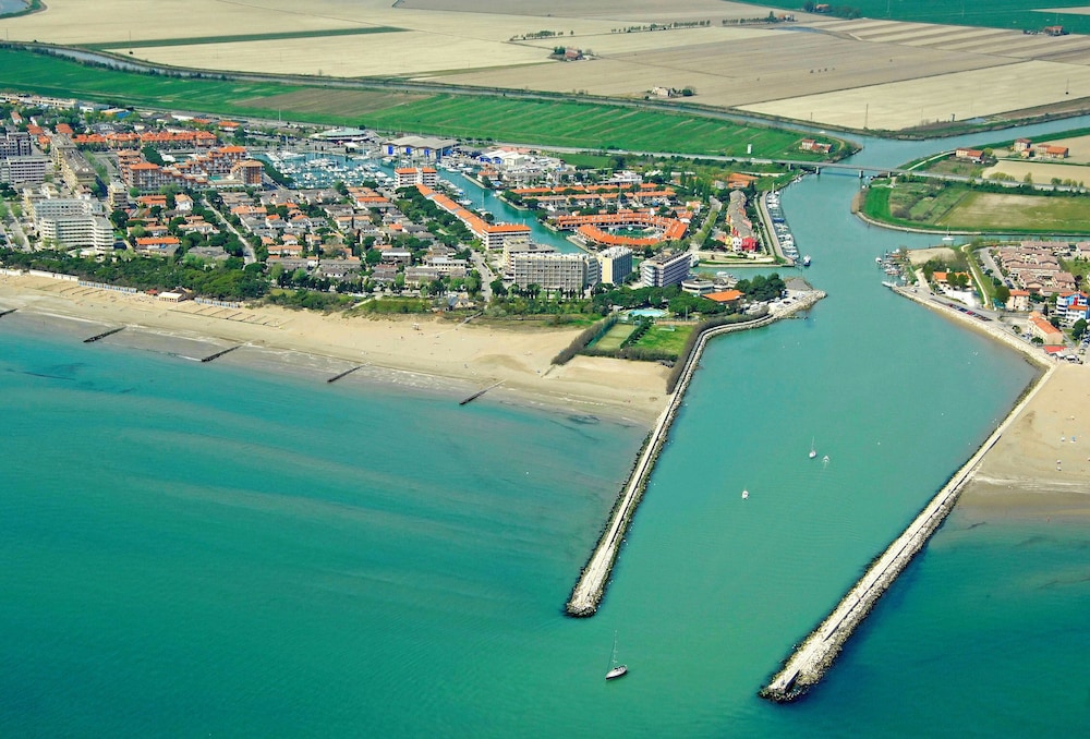 Welcoming Flat in Porto Santa Margherita