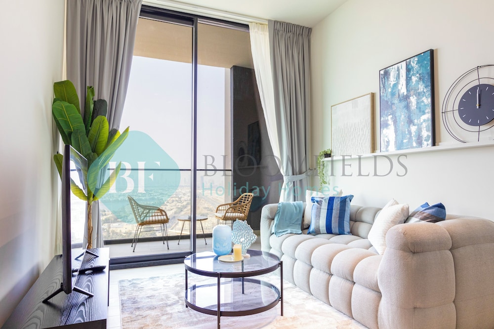 Bloomfields Modern 1Br Bingahtti Onyx